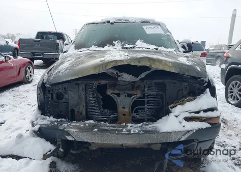 1998 Chevrolet Blazer Ls z USA, uszkodzony, nr VIN 1GNCT18W5WK242547